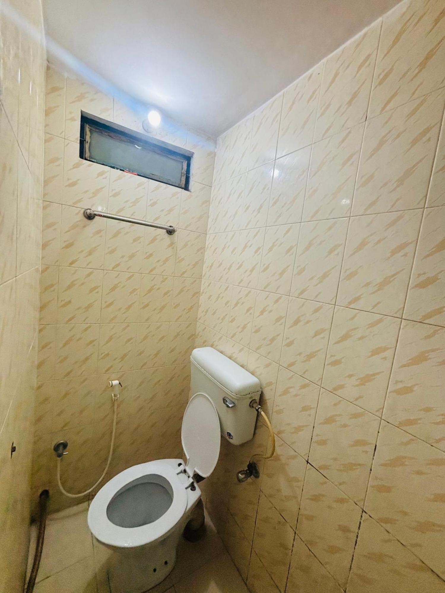 Indra Paying Guest House 바라나시 외부 사진
